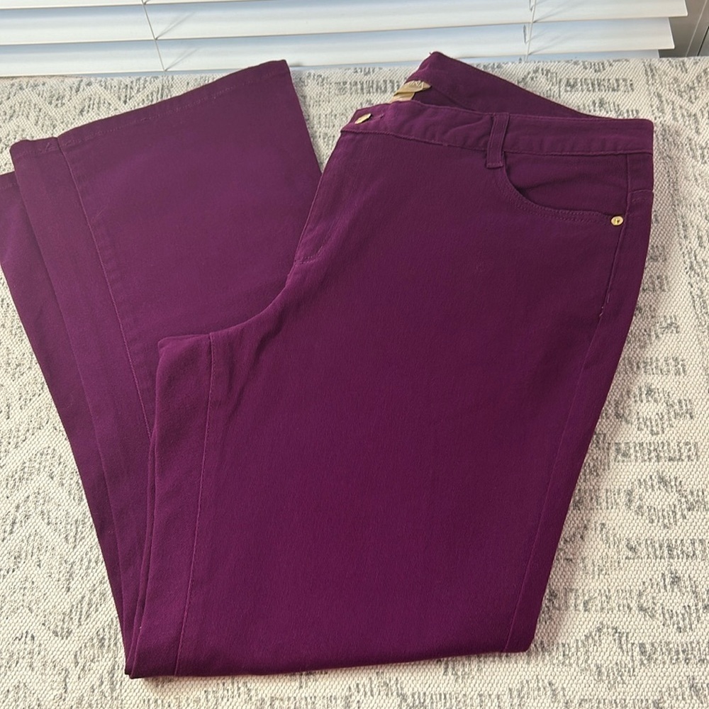 Miss Tena NWT Plum 5 Pocket Jean Flare Hem Jean Size 20